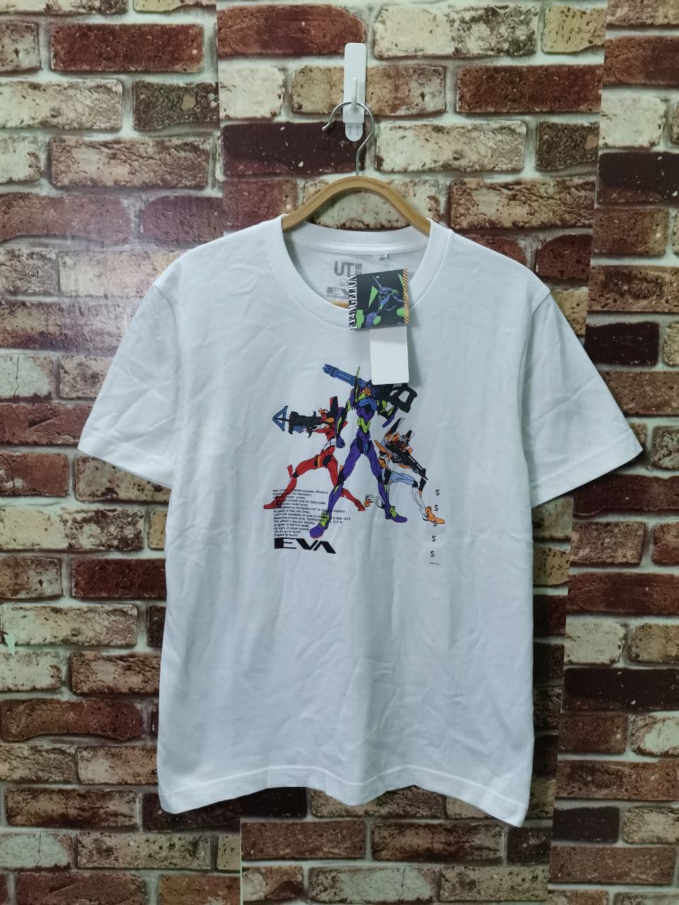 Vintage - Evangelion Project-Eva 1 X Uniqlo Anime / hunterxhunter - 1