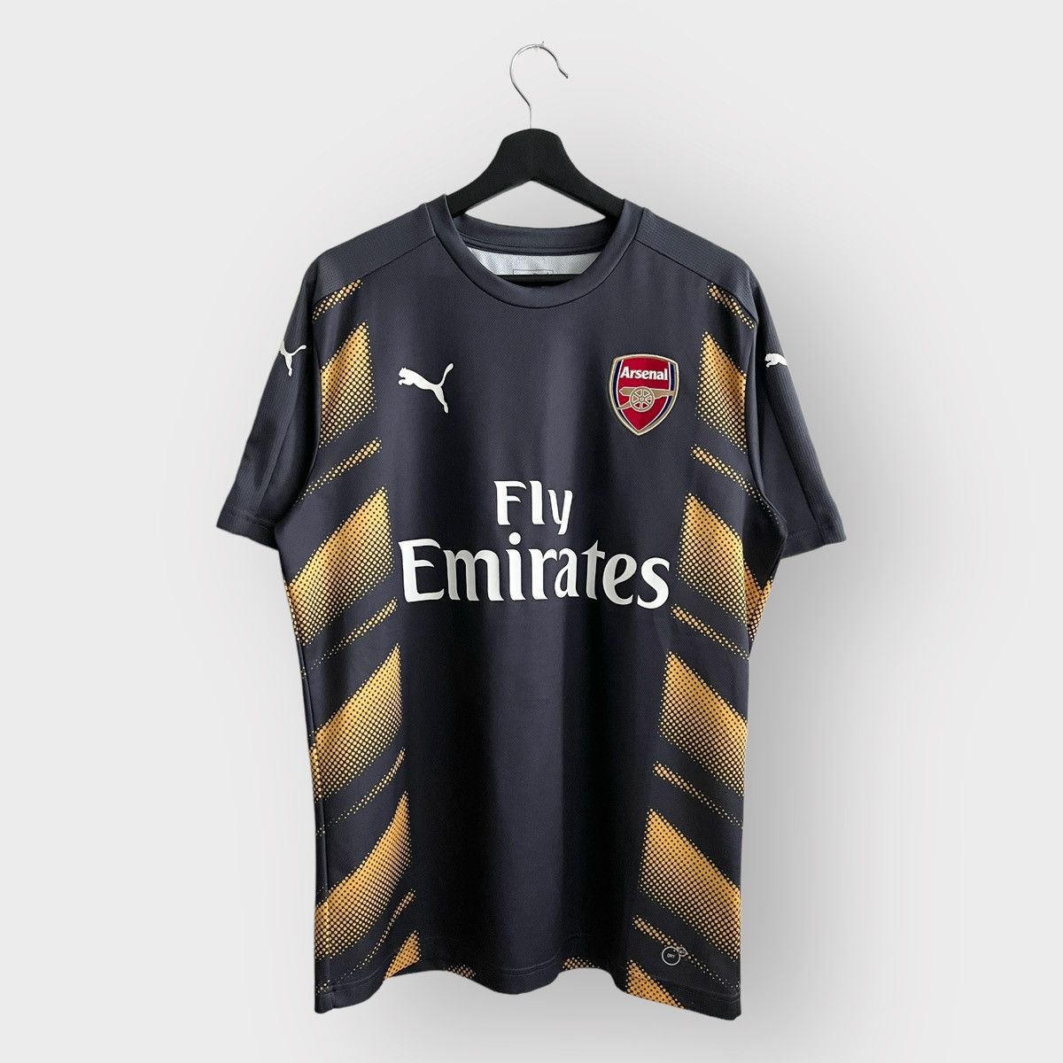Vintage 2017-18 Arsenal Third Jersey (L) - 1