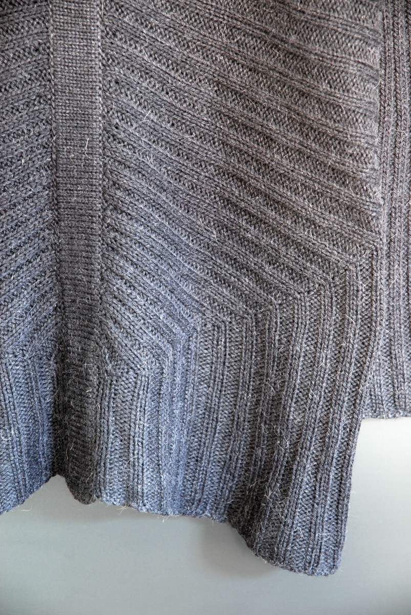 LIMO F/W 11 Rib Knit Sweater - 7
