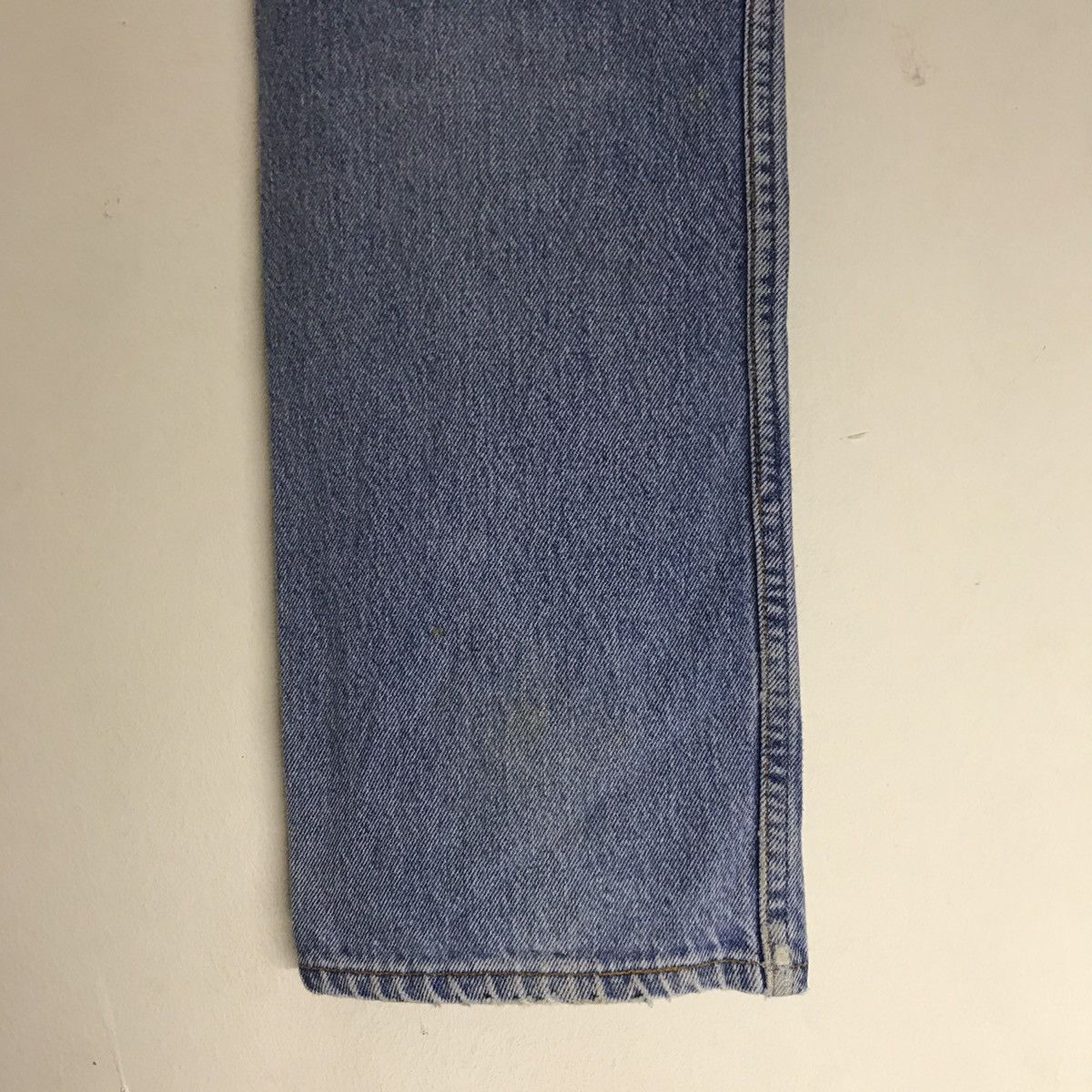 Vintage 80s Levis 501 Distressed Denim Cobain style - 16