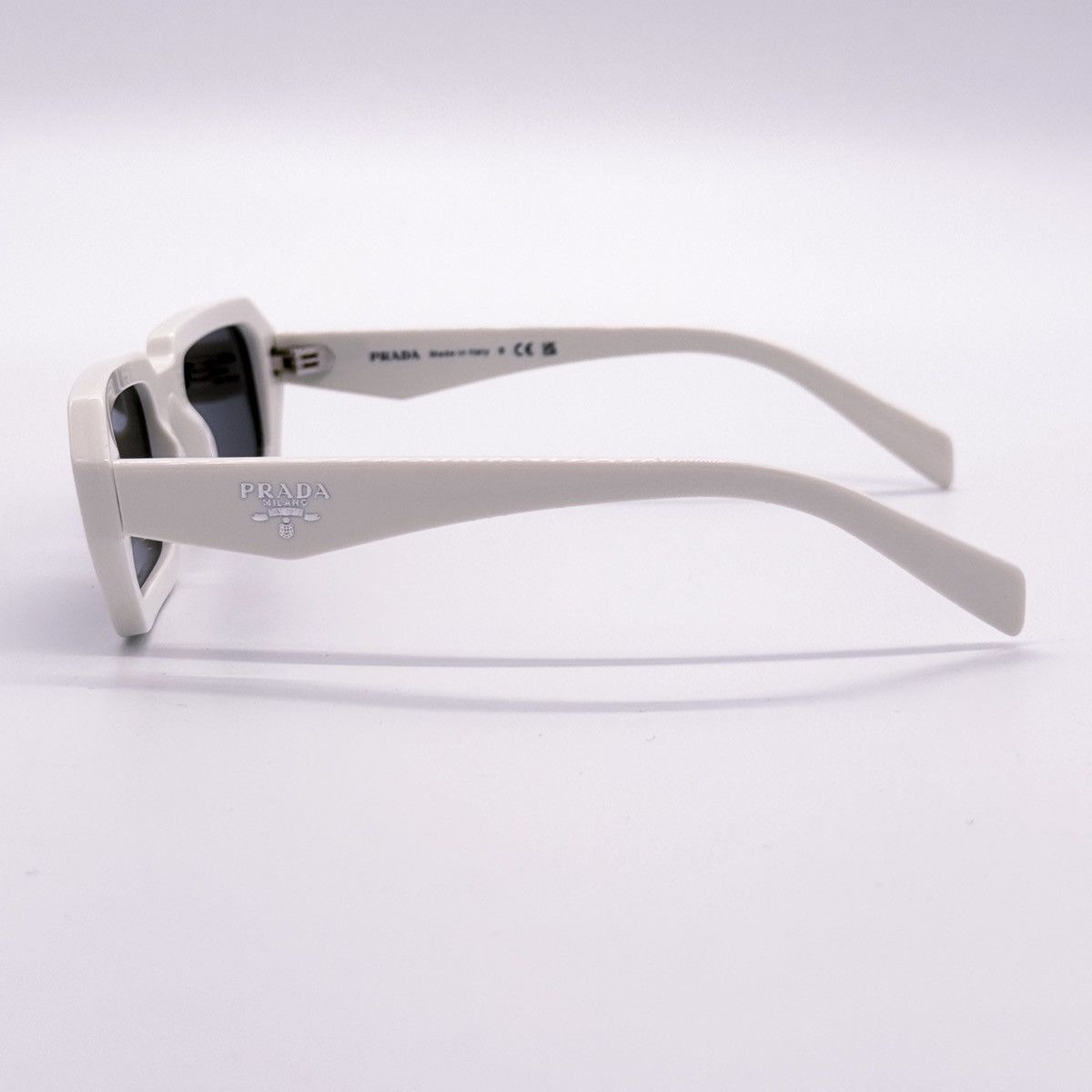 NEW PRADA PRA12S 17K08Z SUNGLASSES PRA 12S WHITE SPR A12 - 6