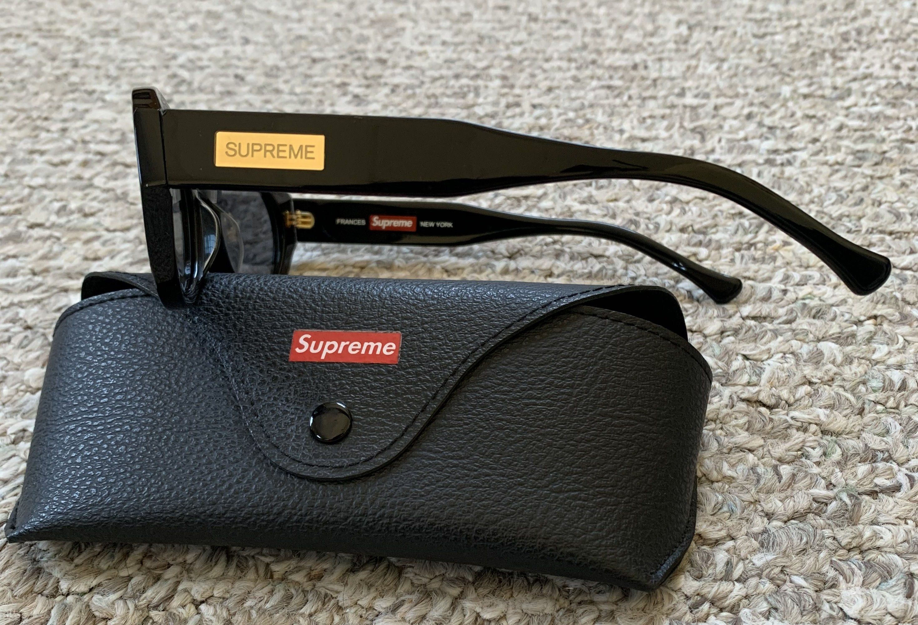 S/S 2014 Supreme Frances Sunglasses + case - 4