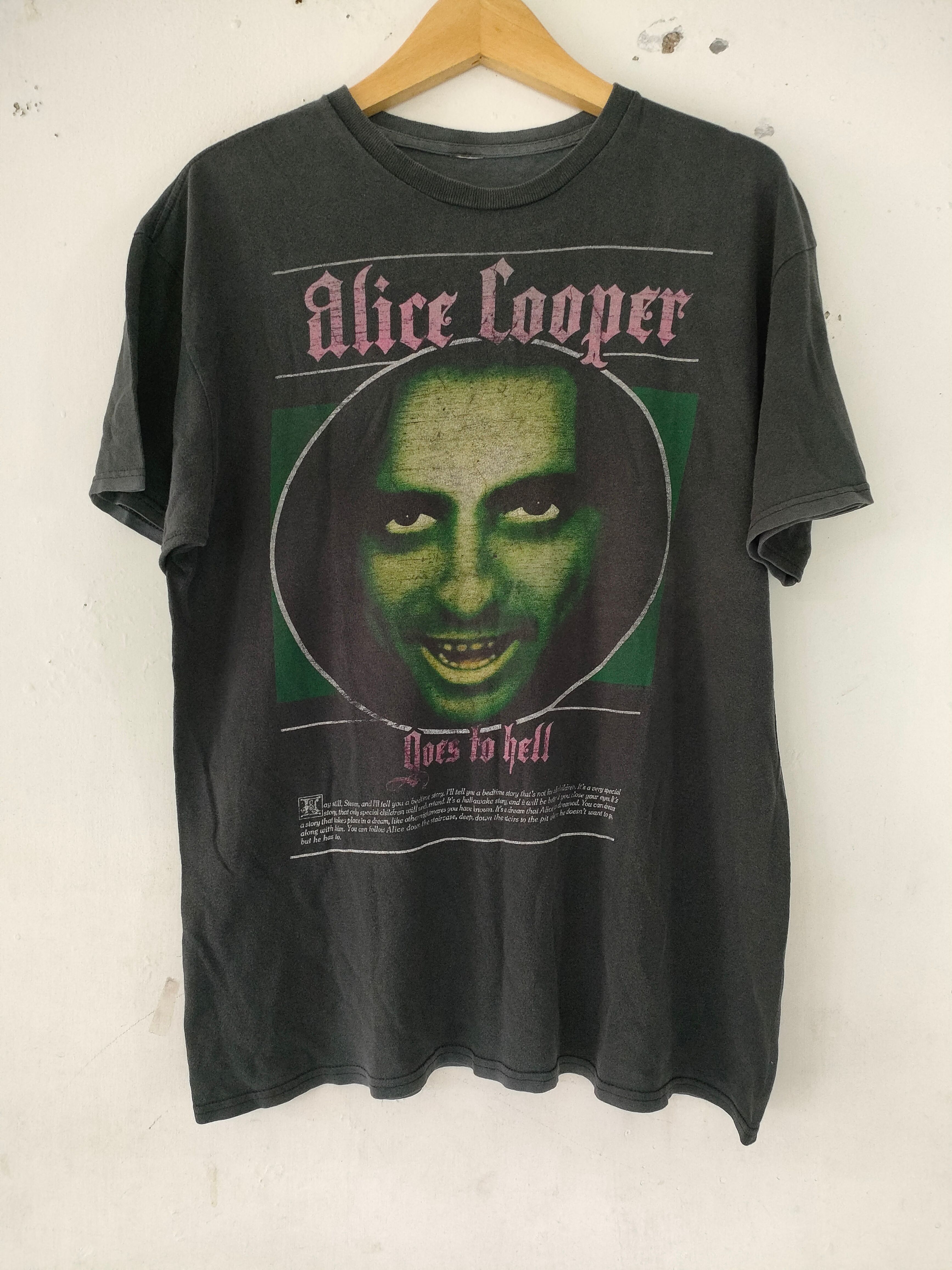 VINTAGE '00 ALICE COOPER GOES TO HELL - 1