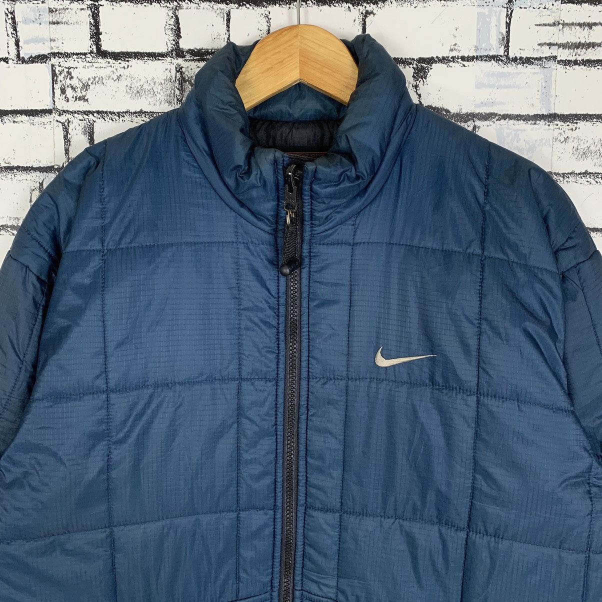 Sportswear - Nike ACG Small Logo Puffer Jacket Navy Blue - 2