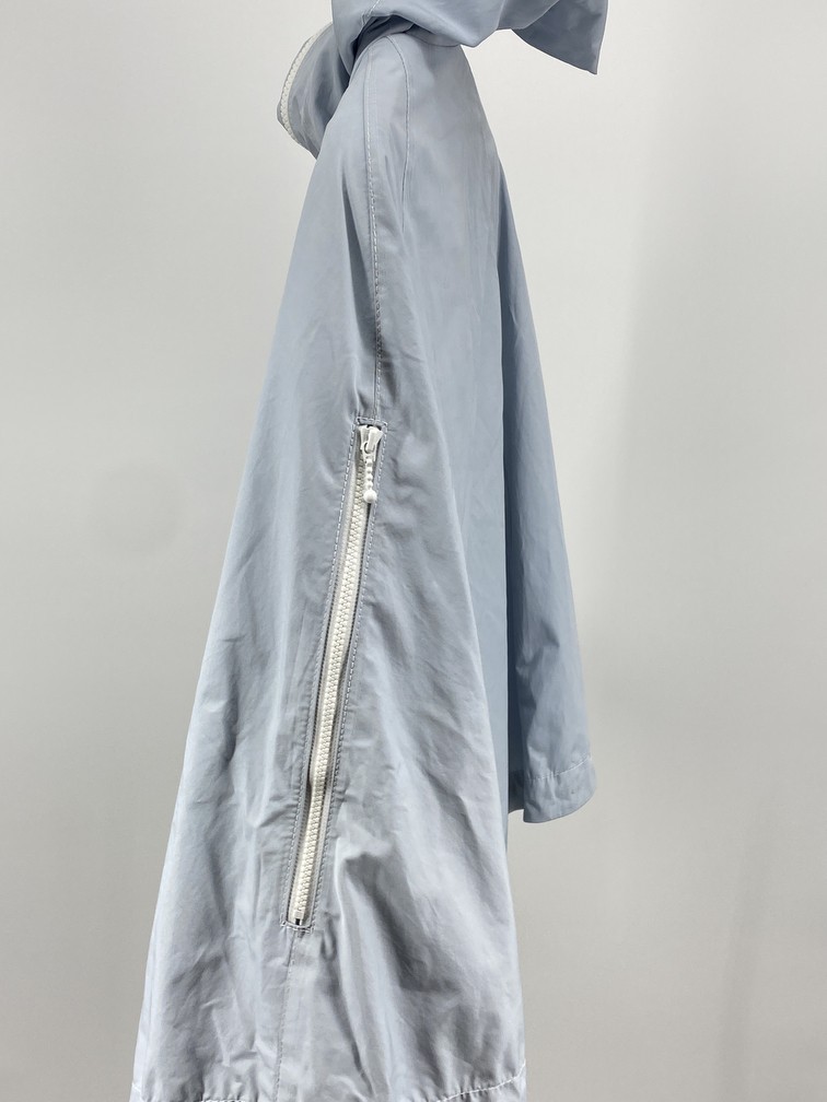 Crazy Japan Exclusive Cape - 5