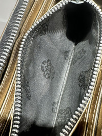 View image 12