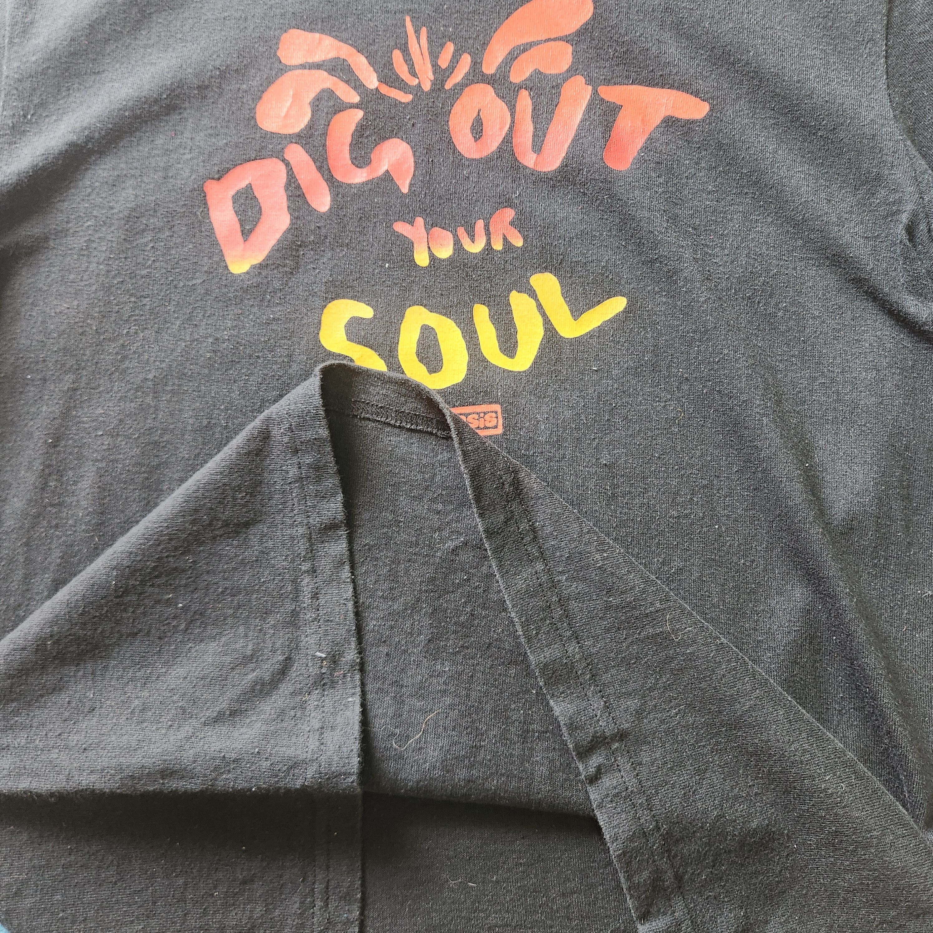 Tour Tee - Vintage OASIS Dig Out Your Soul TShirt - 13