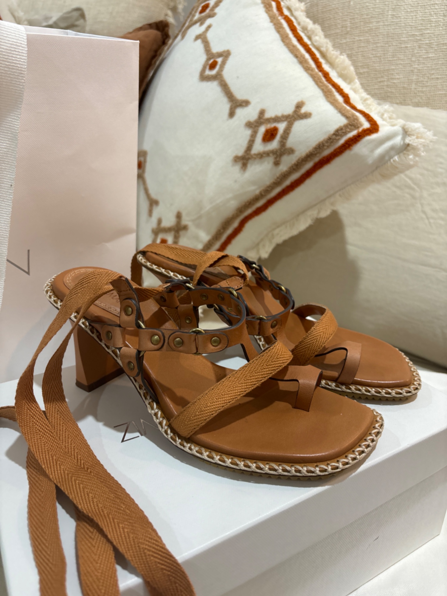 TOE THONG BOW SANDAL 65 - 3