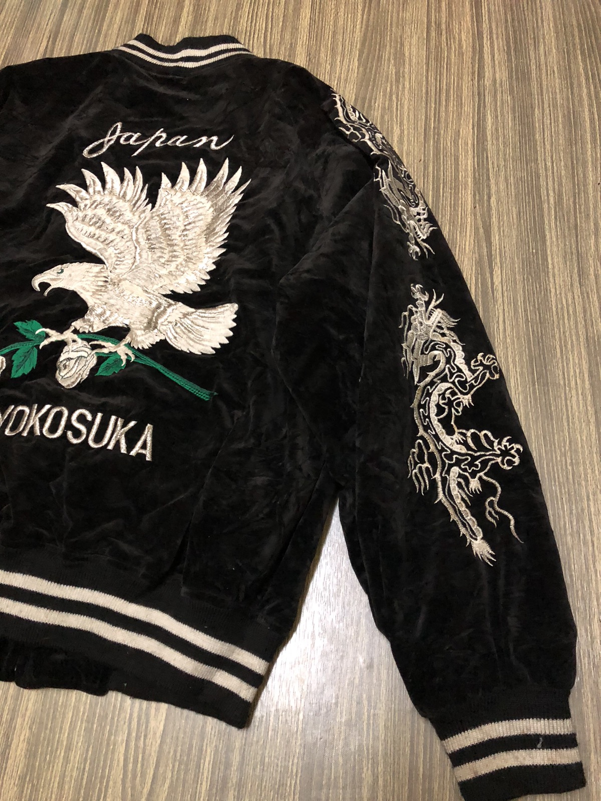 Vintage - 80s-90s Japan Yokosuka Eagle Dragon Velvet Sukajan Jacket