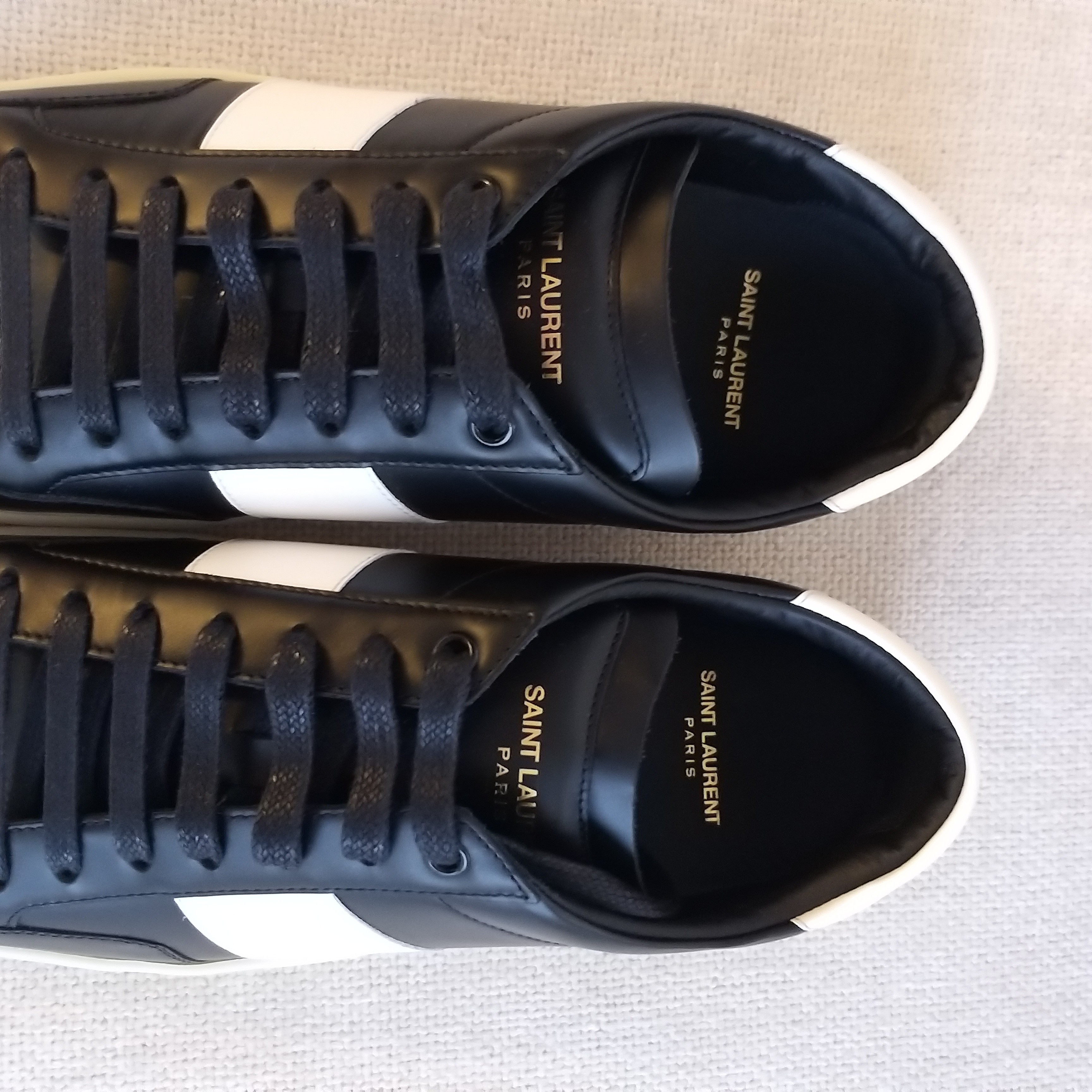 Court Classic Low Black & White Leather Sneakers - 4