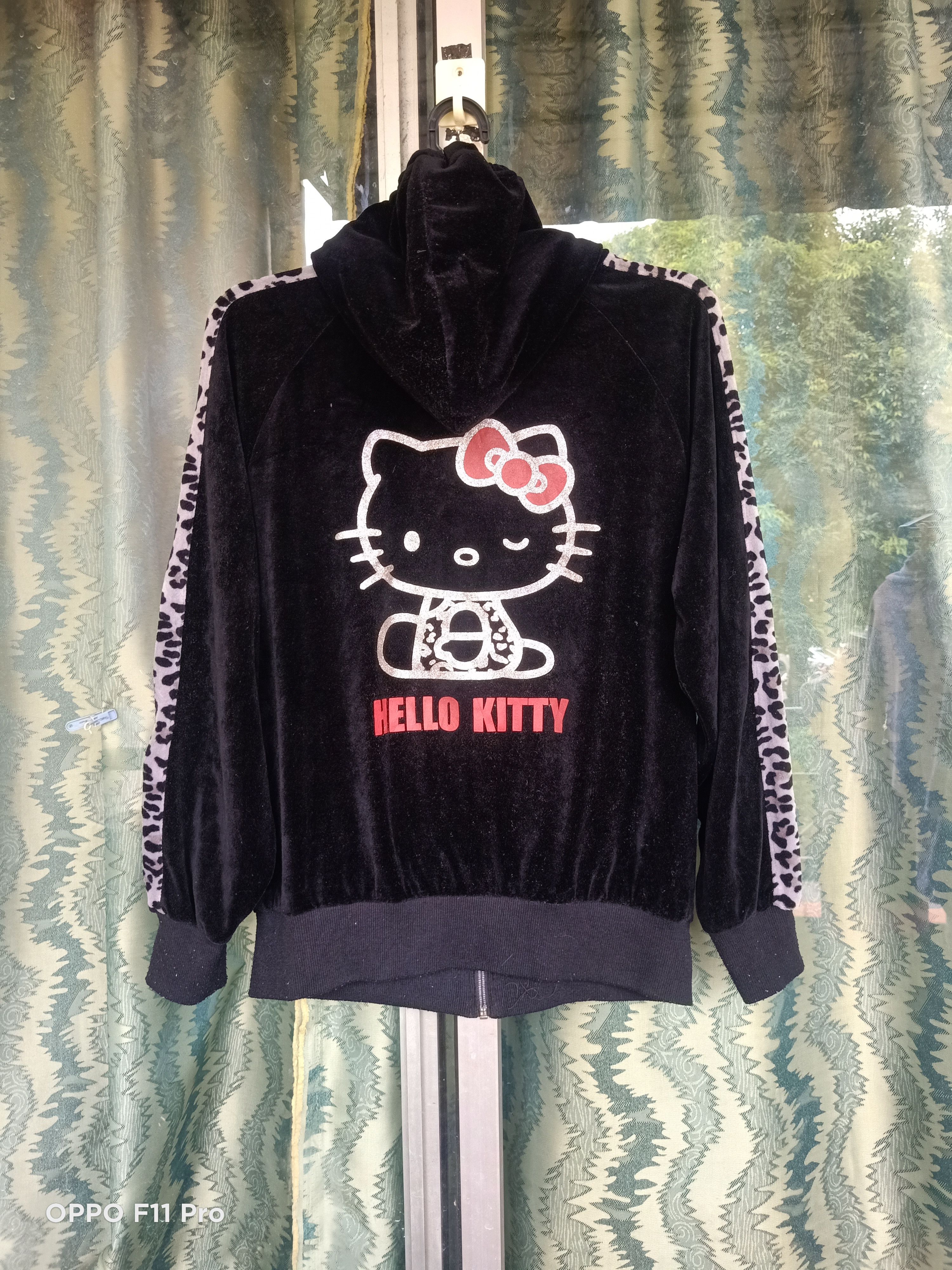 Anima - Anime Hello Kitty Velvet Hoodie - 1