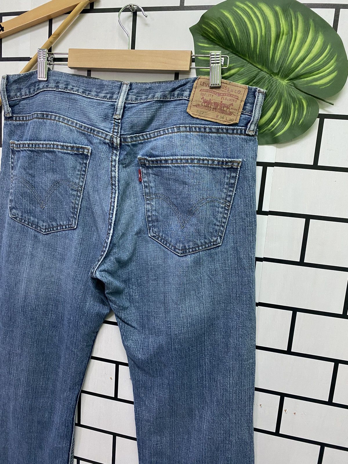 Vintage Levi's 527 Boot Cut Flared Denim -L58 - 14