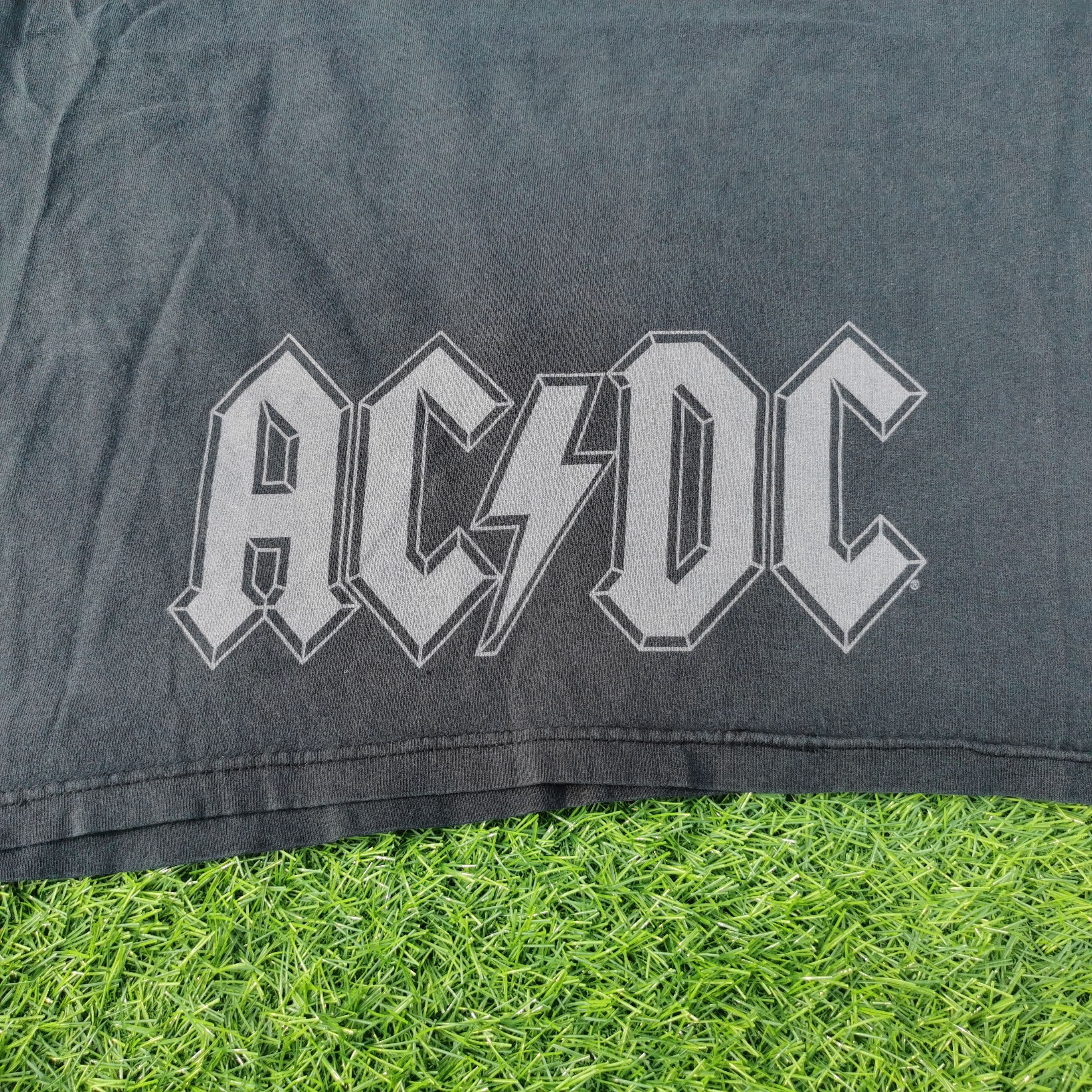 Vintage ACDC Rock Band Tshirt - 5