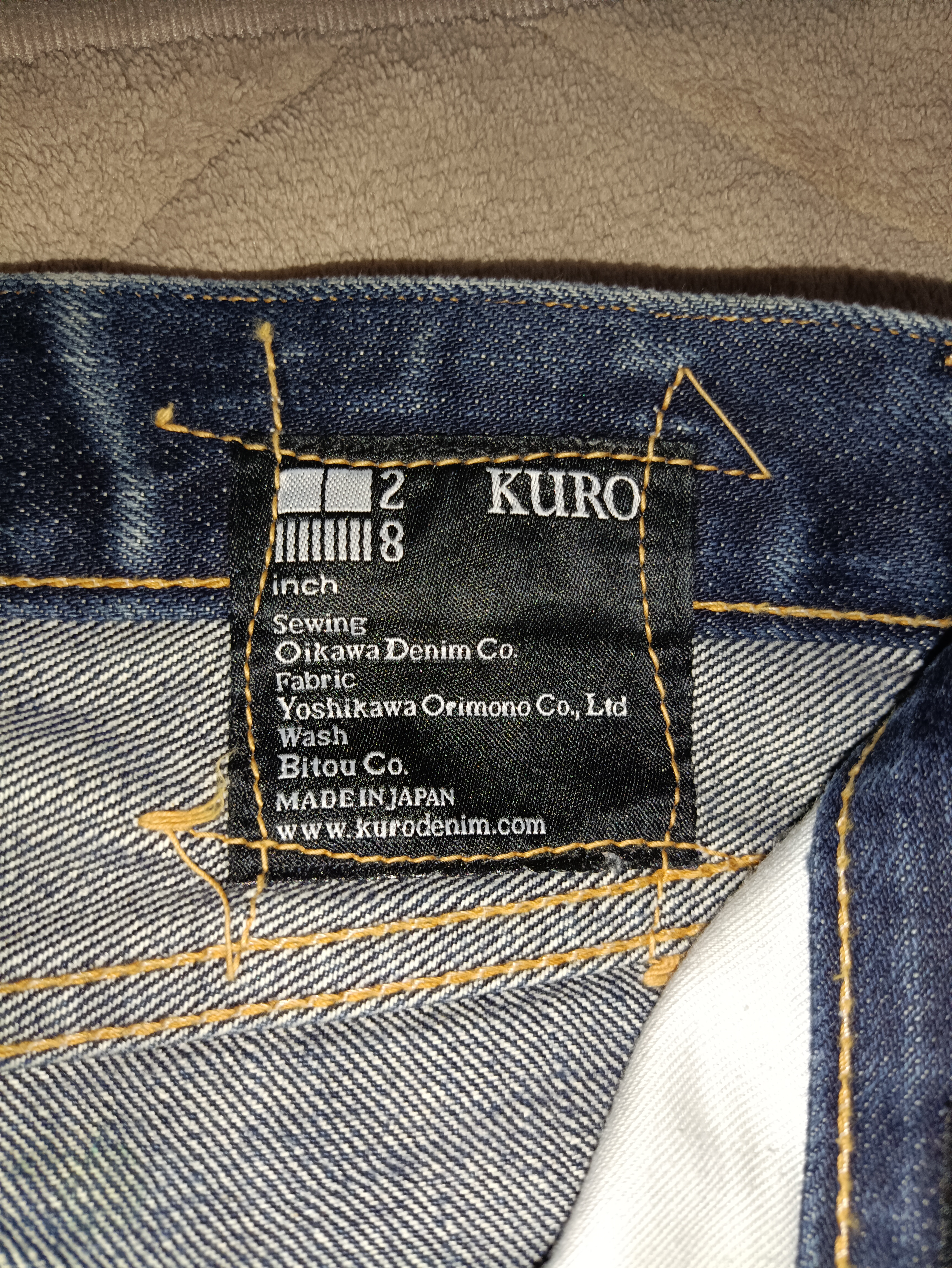 Kuro - Kuro Graphite Redline Selvedge Denim