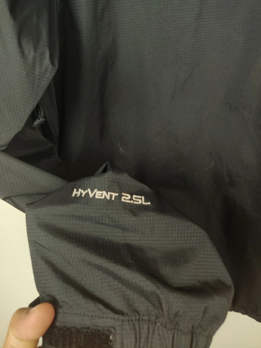 Hyvent 2.5L Jacket Outerwear - 10