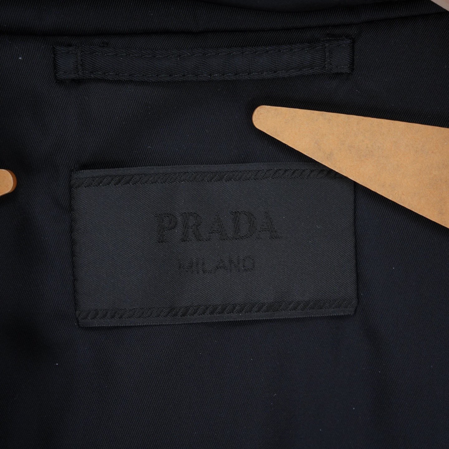 PRADA Metal Nylon Triangle Logo Padded Vest - 3