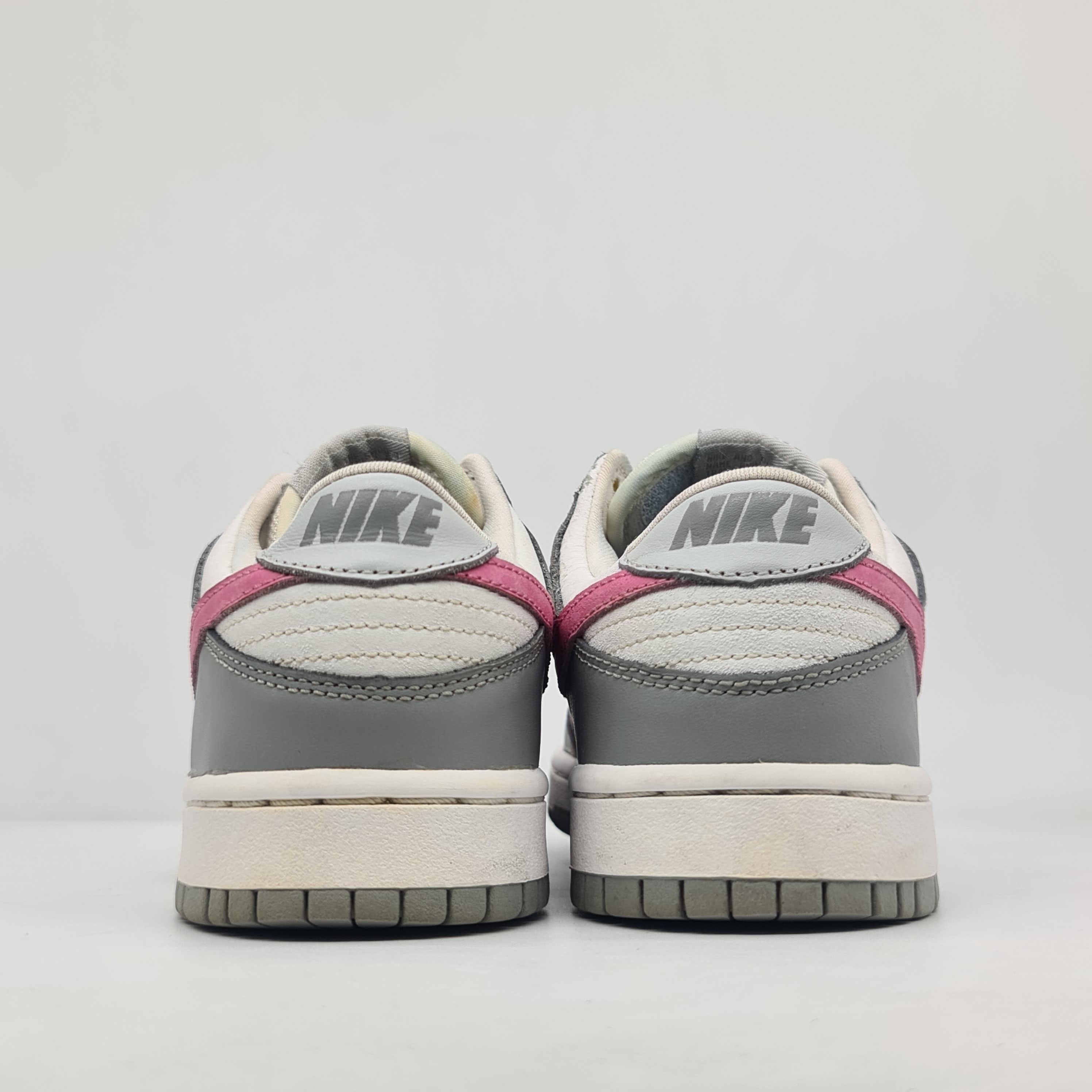 Nike - 2004 W's Dunk Low Pro Pink Neutral Gray - 7