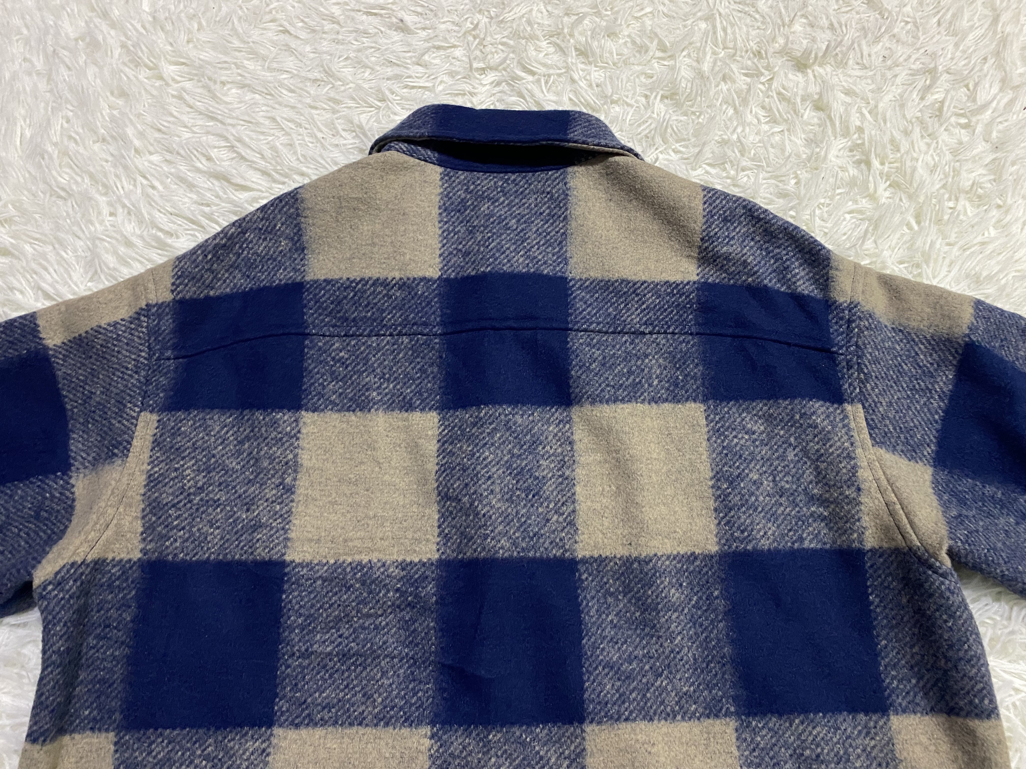 Flannel - Uniqlo Polyester Rayon Button Up Checked Flannel - 9