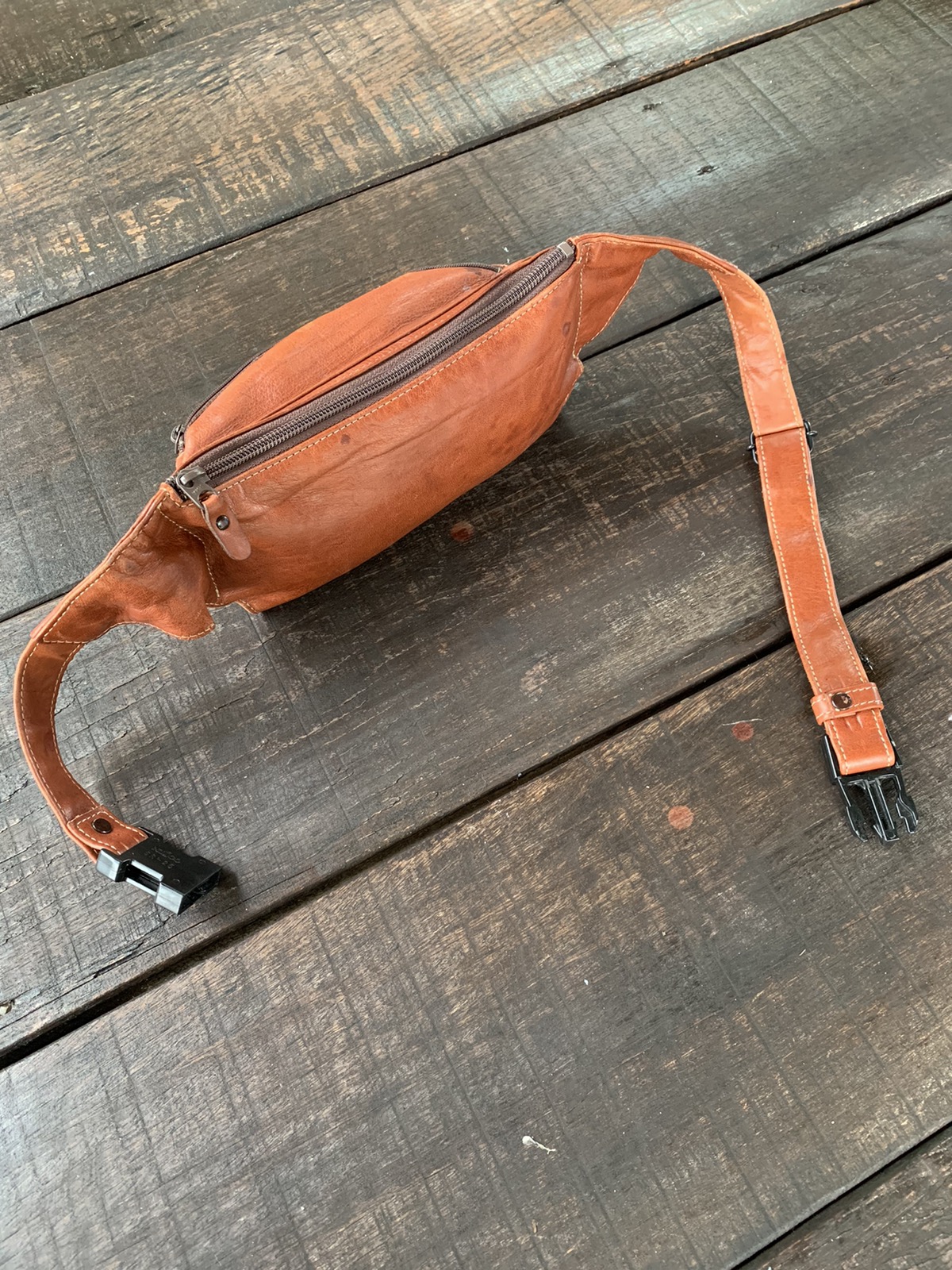 Steals 🔥 Porter leather pouch bag - 3