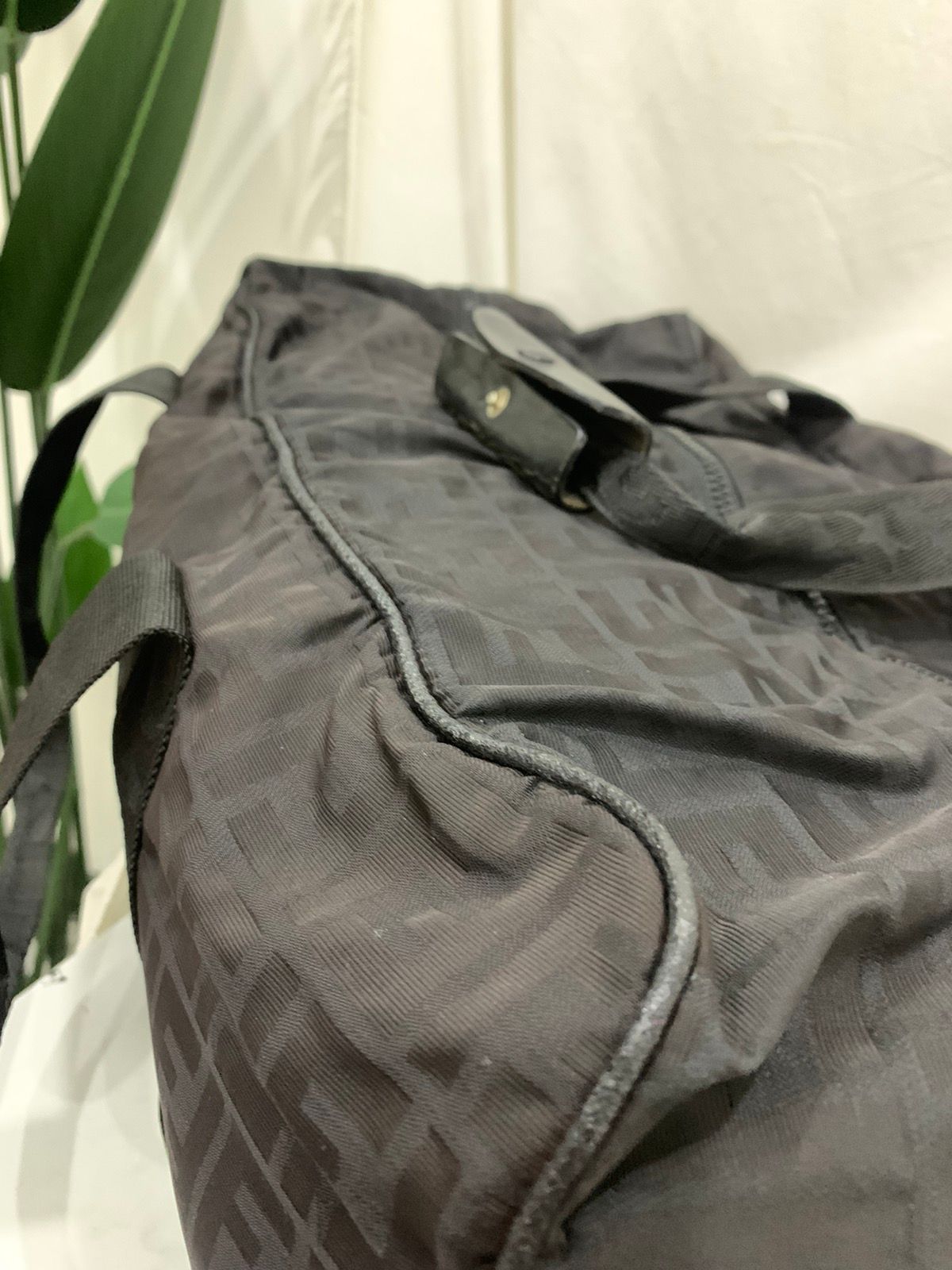 Authentic vintage Fendi black zucca travel bag large saiz - 12