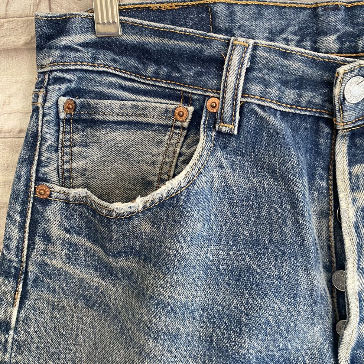 Levis 501 Distressed Jeans Stonewash - 8