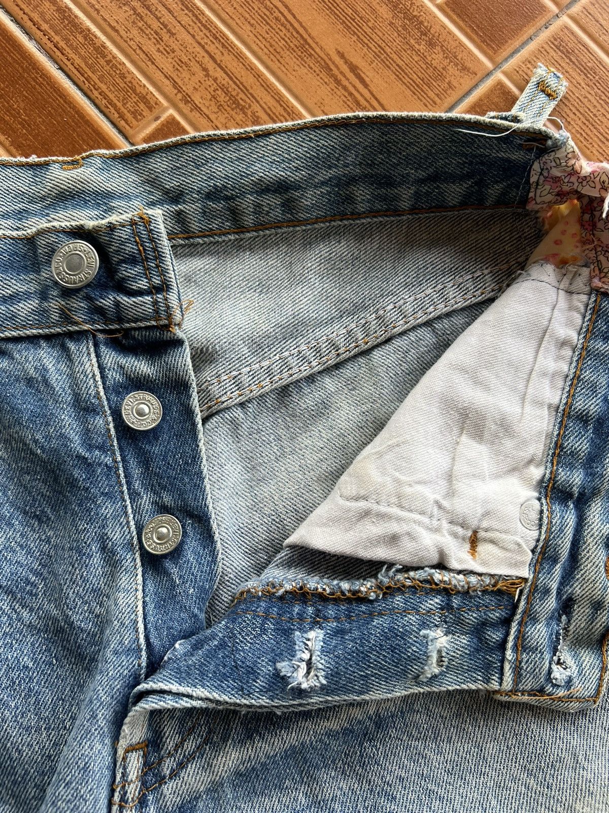 Vintage Levis 501 Custom Jeans Denim - 9