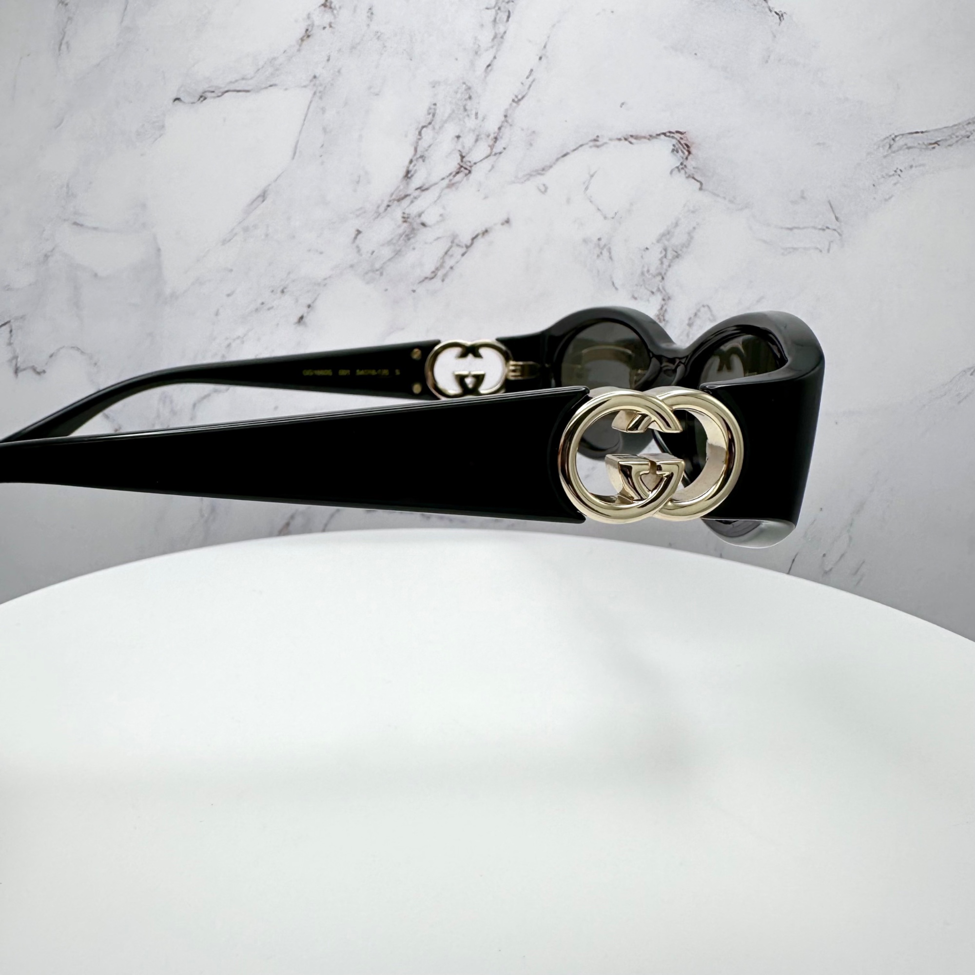 Gucci Sunglasses New  - 21