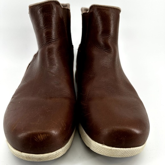 Kuru Luna Chelsea Boots Ankle Pull On Round Toe Leather Walnut Brown US 9.5M - 5