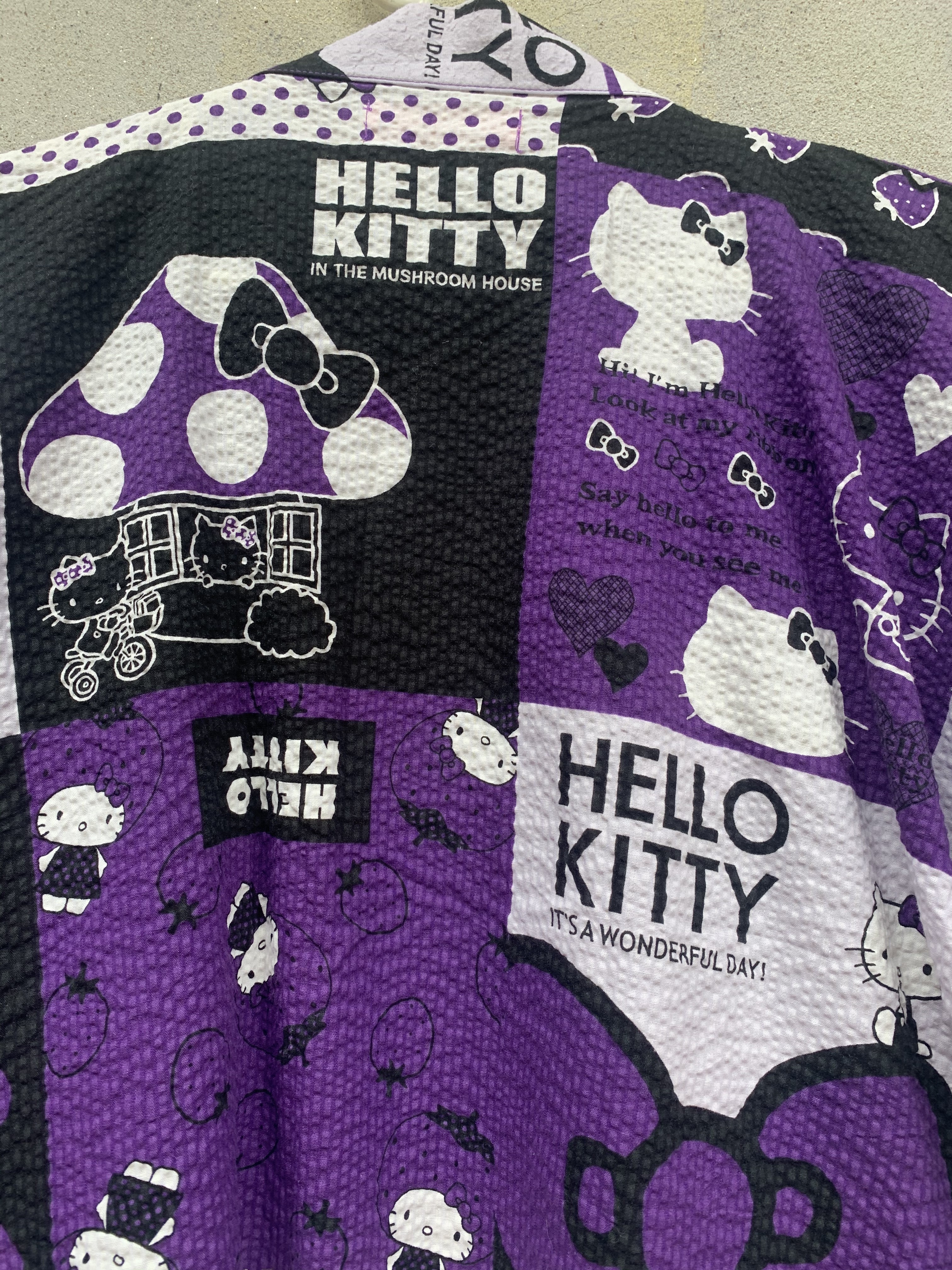 Japanese Brand - 2010 Hello Kitty Short Kimono - 10