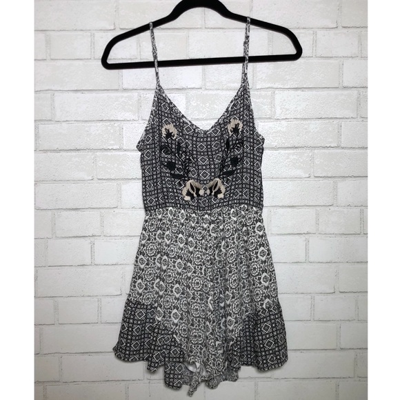 Reverse - Black + White Boho Print Embroidered Romper - 6