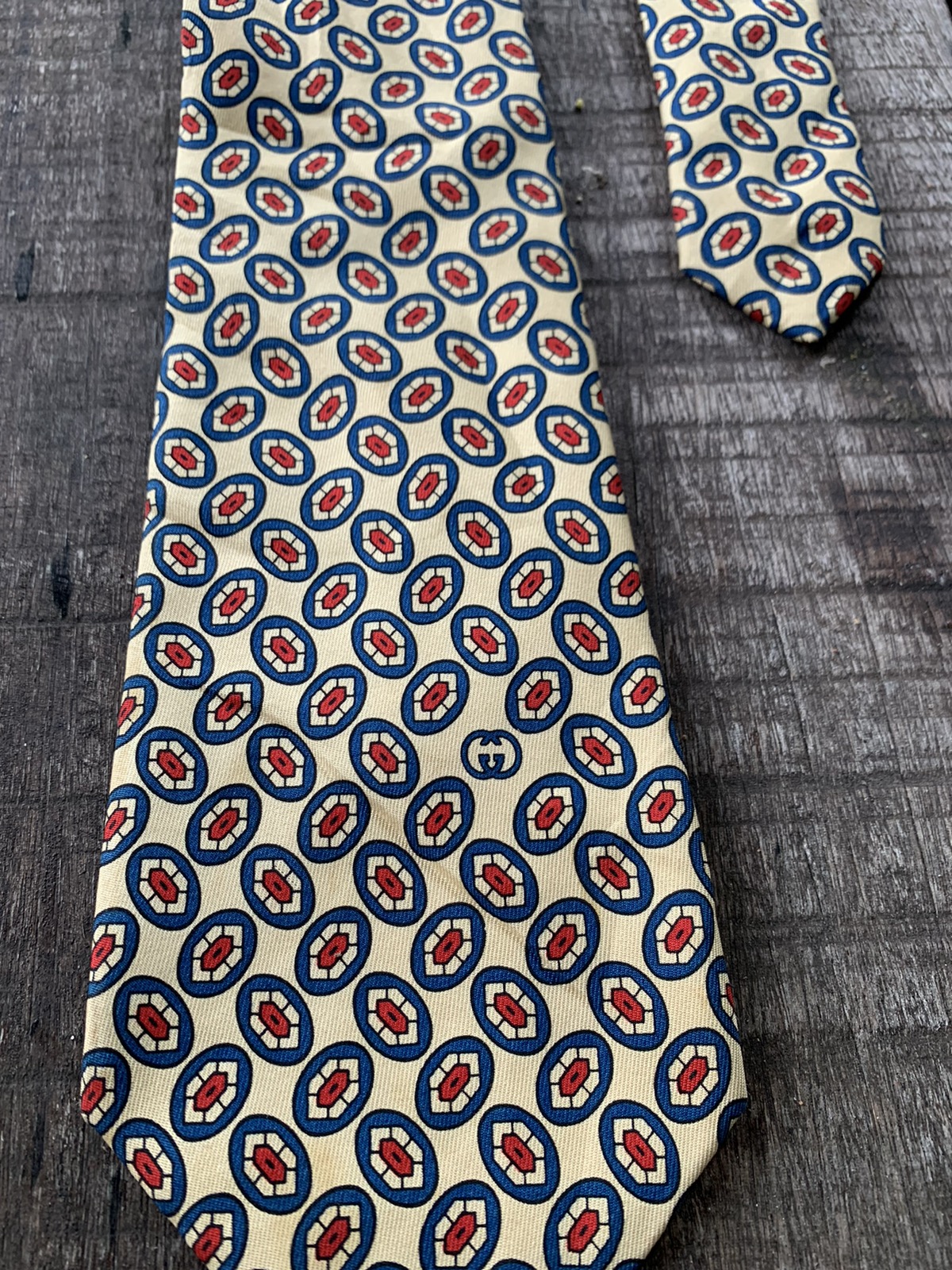 Gucci ties nice design - 4
