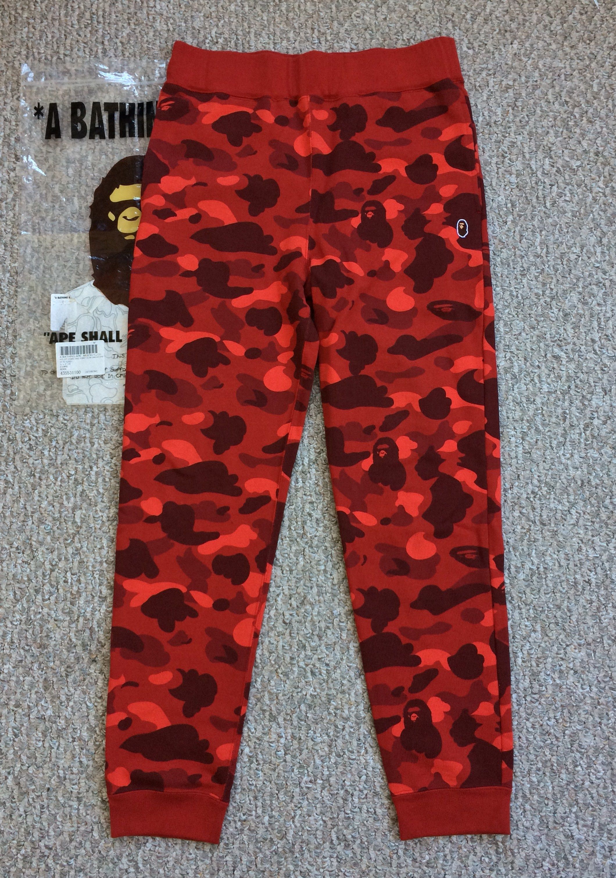 NEW Bape Red Camo Sweatpants size XL - 1