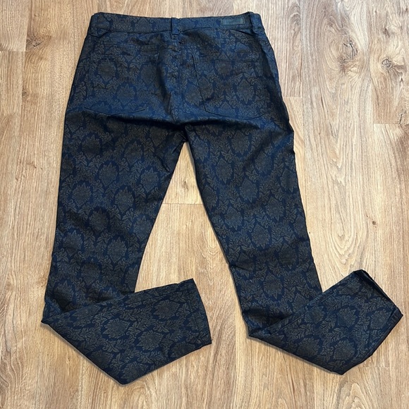 Blank NYC Damask Filigree Gothic Print Jeans - 2