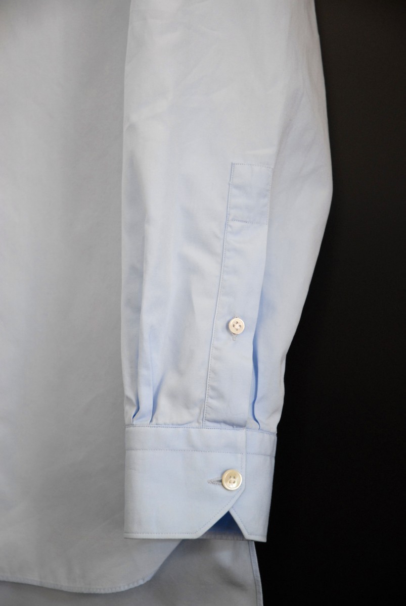 Light Blue Shirt With Alternative Buttoning - 5