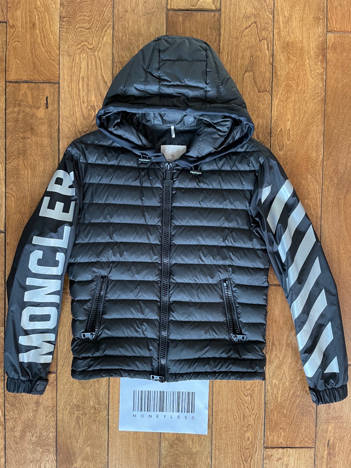 meddelelse sammensværgelse international Moncler x Off-White down jacket | moneyless | REVERSIBLE