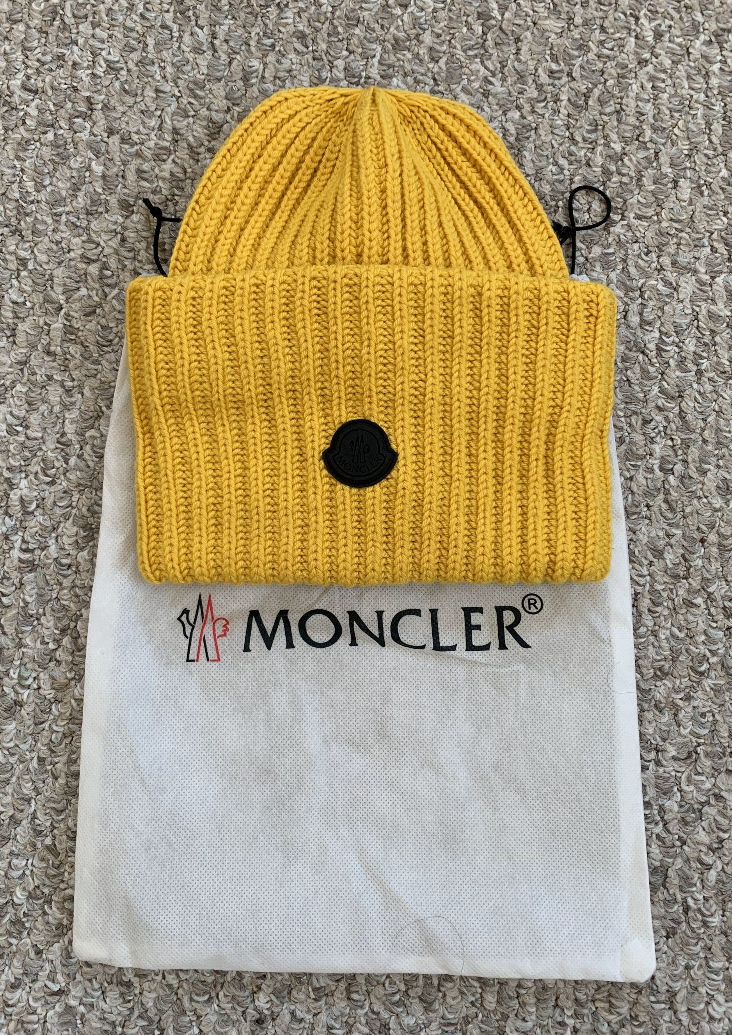 Moncler Oversized Logo Beanie Hat + Bag - 10