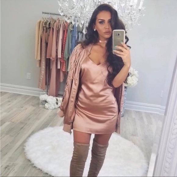 Carli Bybel x Missguided Longline Laceup Satin Bomber Jacket in Rose Gold - 2