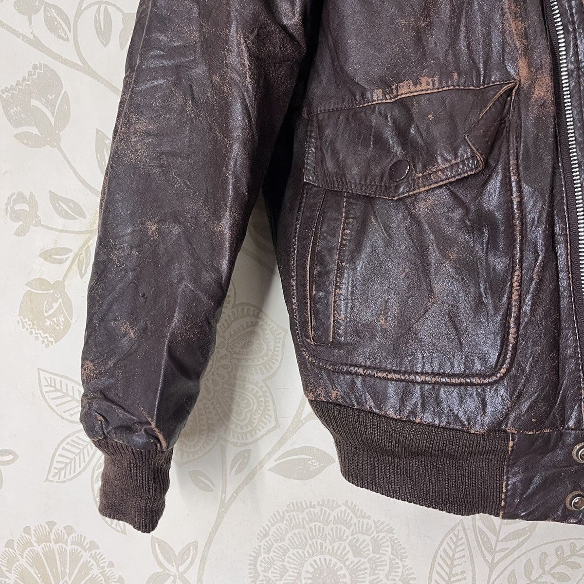 Vintage - Genuine Cowhide Leather Marquis Bomber Jacket Made In Japan - 8