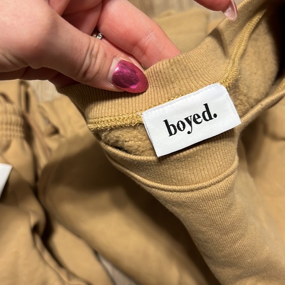 boyed by Delaney Child’s Neutral Tan Matching Sweatshirt & Sweatpant Set Unisex - 10