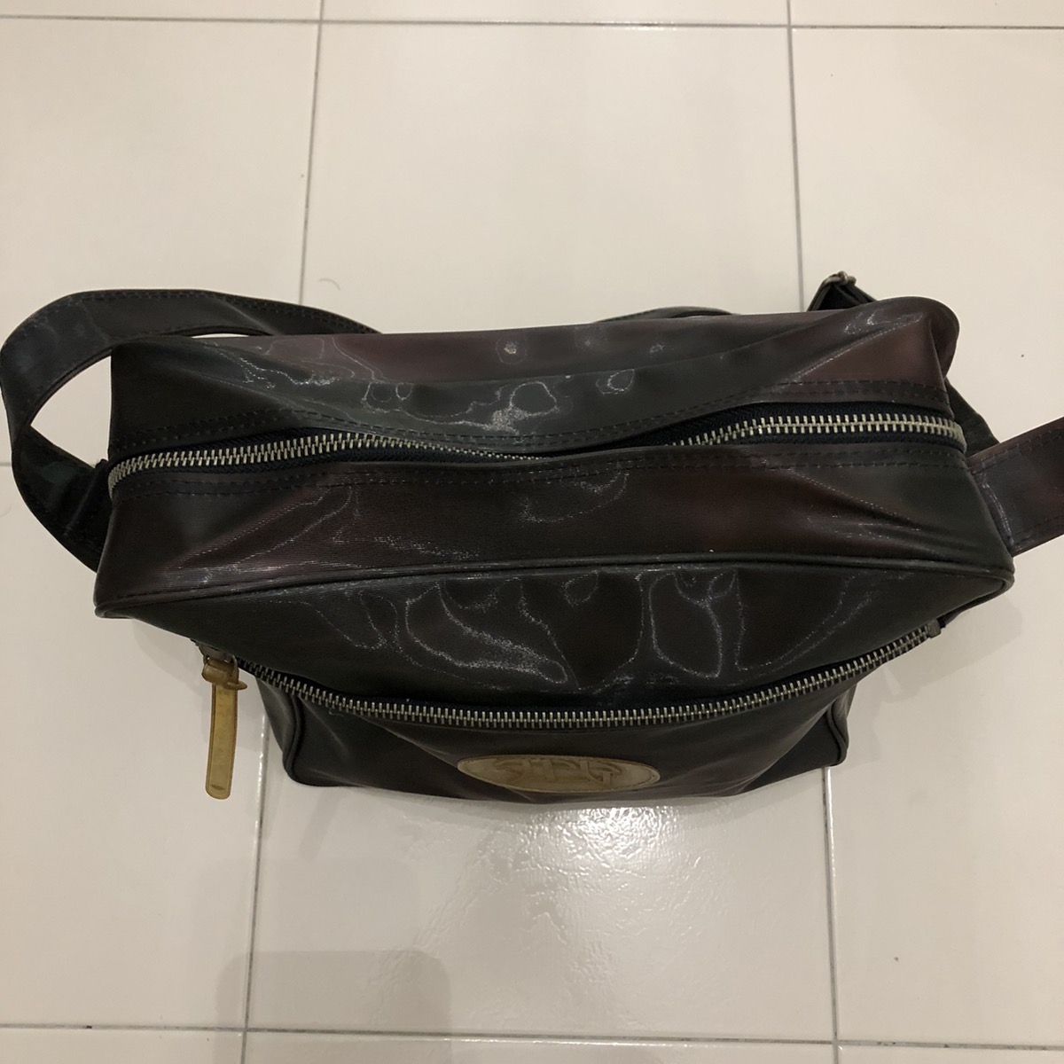 JPG Vinly sling bag - 7