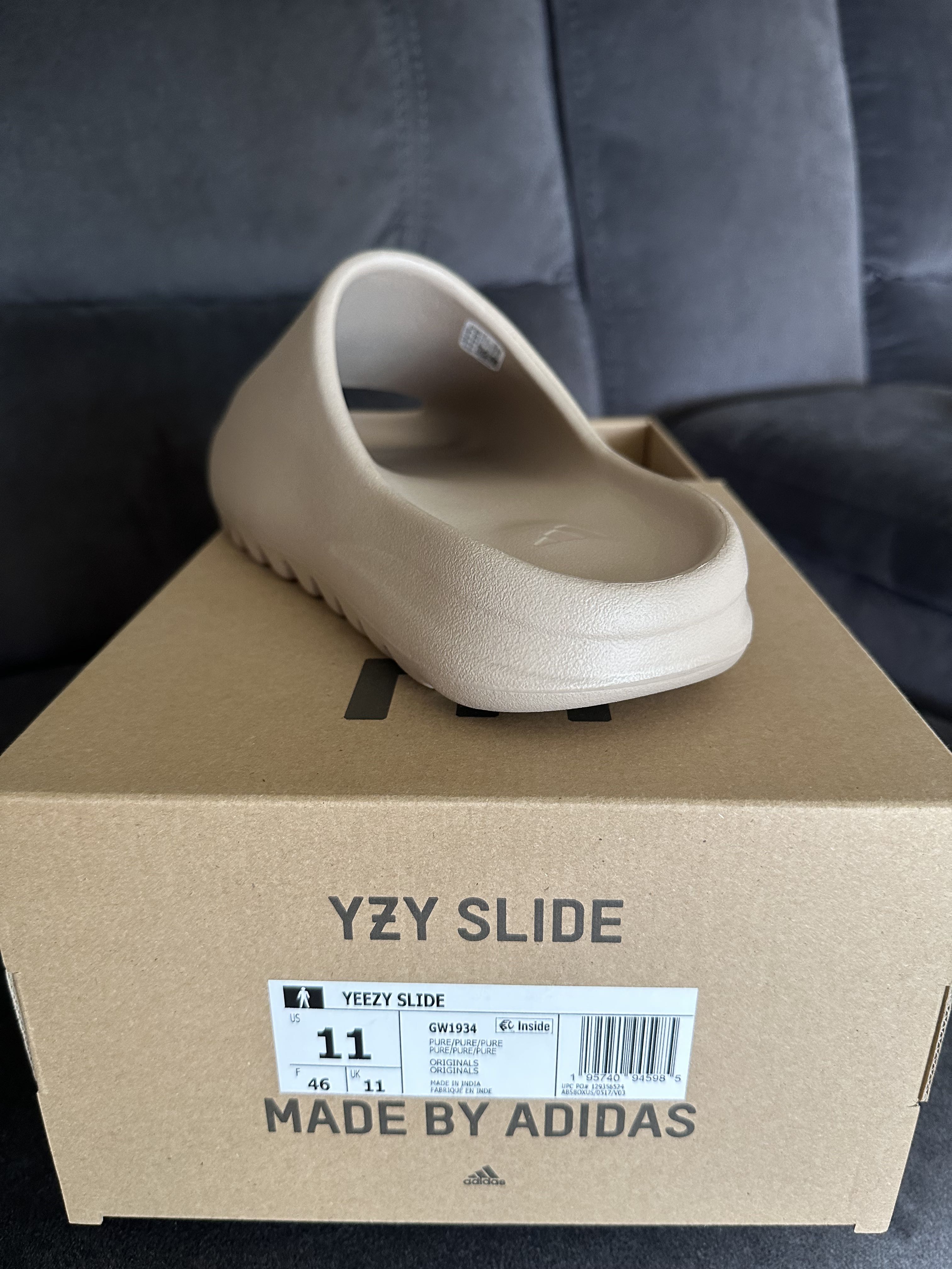 Yeezy Slide Size 11 Pure - 1