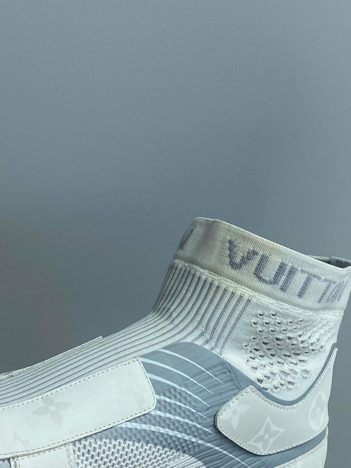 Louis Vuitton Runaway Pulse High Top Chunky Sneakers - 8