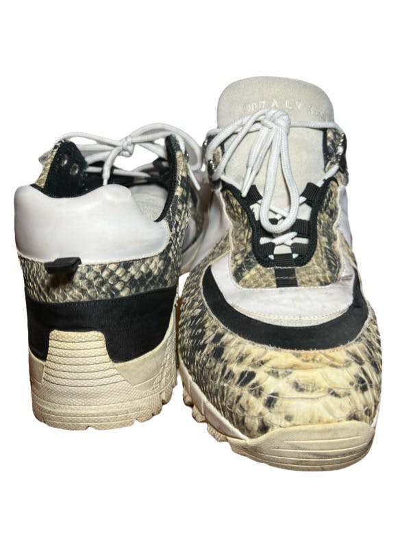 Snakeskin hiking boot with VIBRAM sole - 4