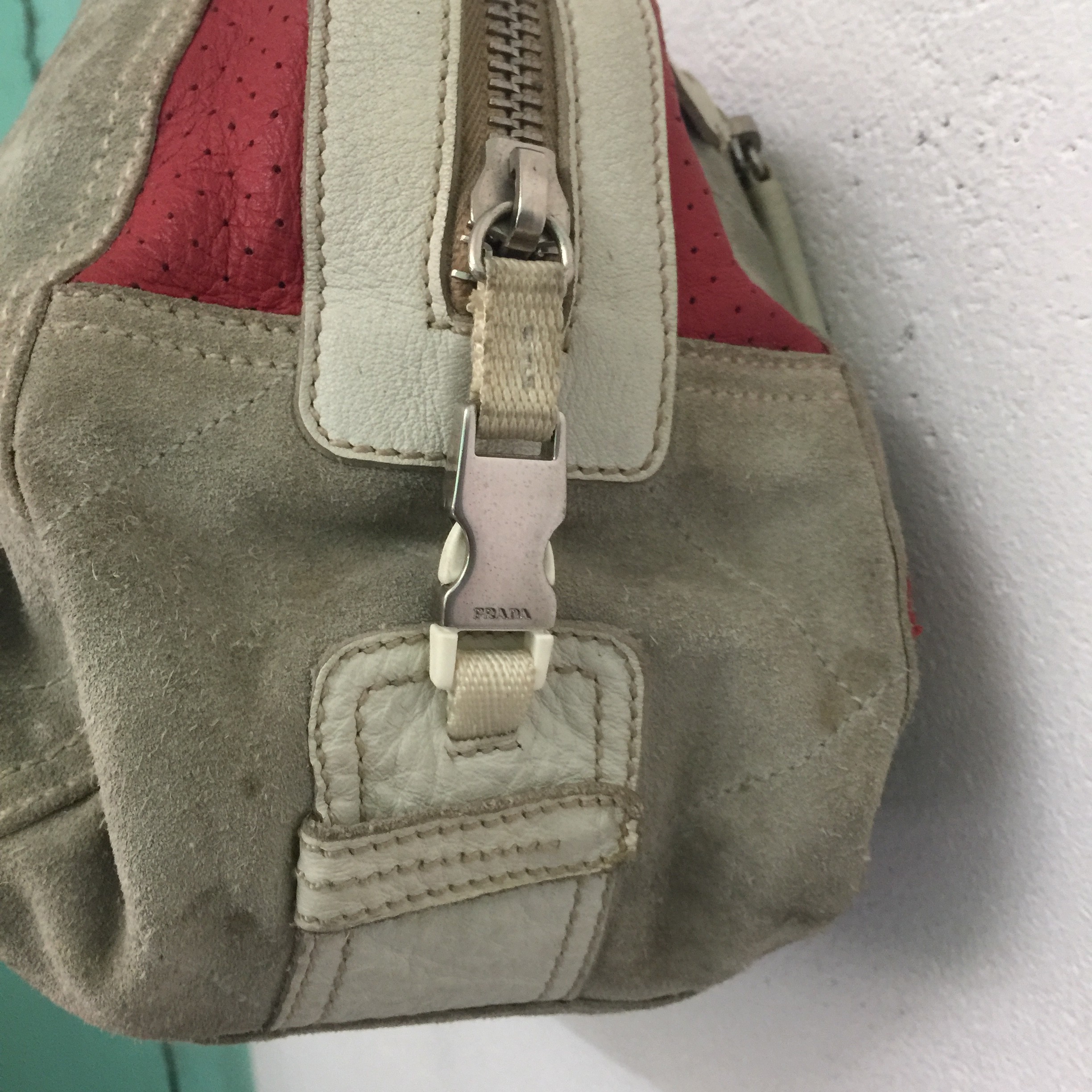 Leather prada bag - 7