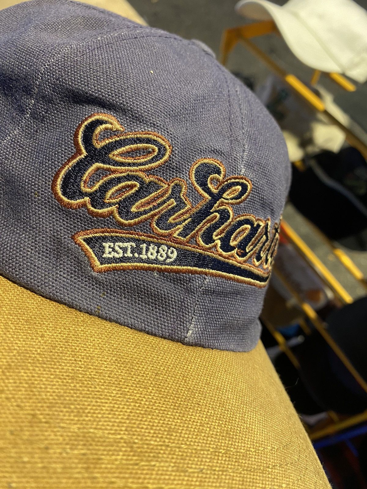 Vintage - CARHARTT EST 1889 - 2