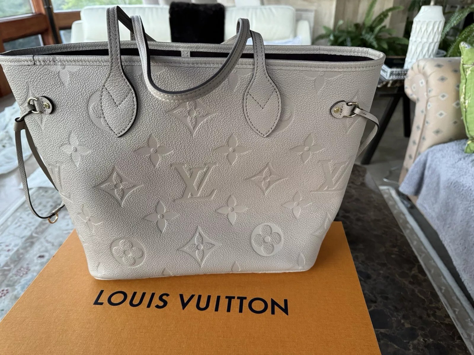 Louis Vuitton Neverfull Tote MM Beige Leather Authentic 100% - 3