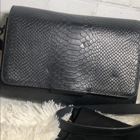 Kendall & Kylie– Bobino Snake Leather Shoulder Bag - 8