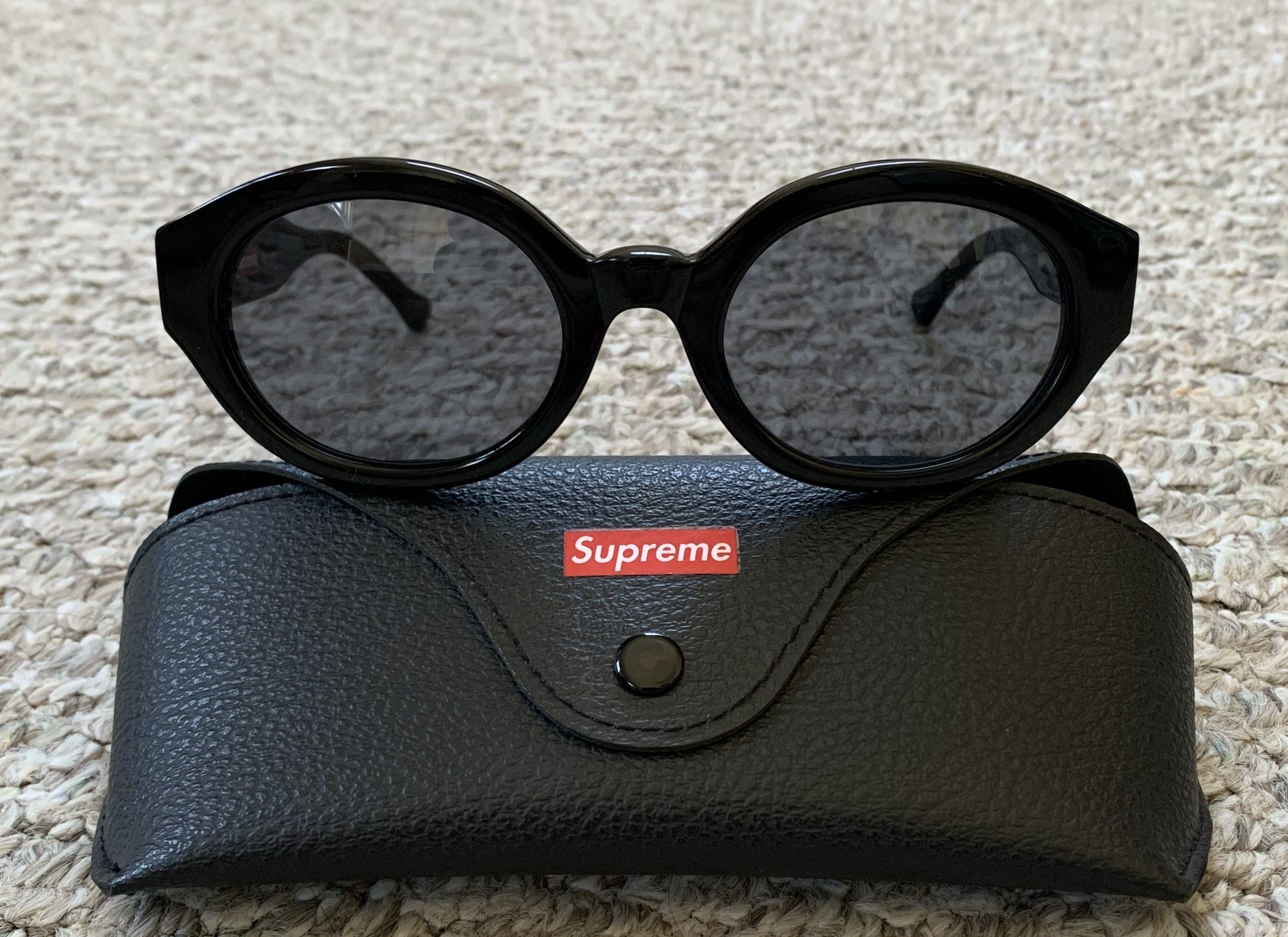 S/S 2014 Supreme Frances Sunglasses + case - 2