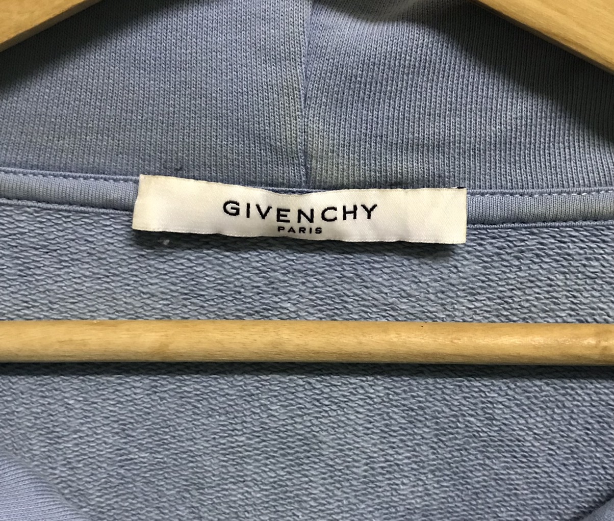 OVERSIZED GIVENCHY SIGNATURE HOODIE - 2
