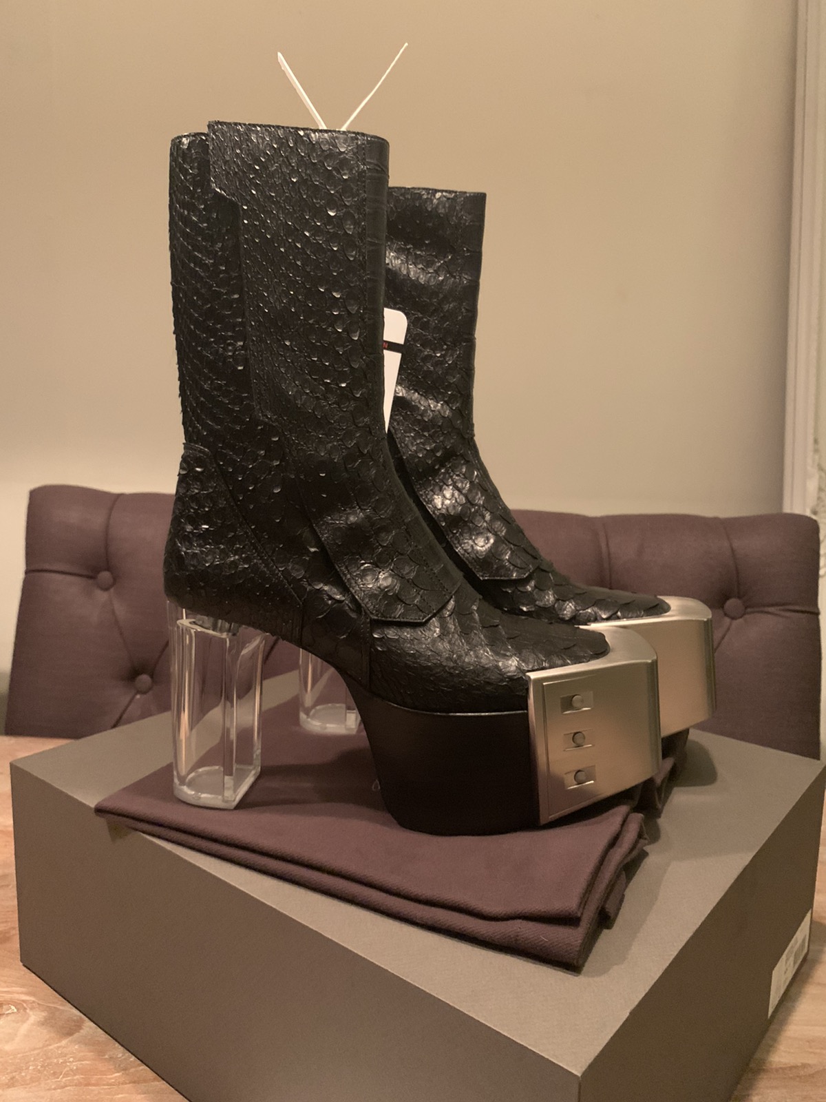 1-1 PYTHON LEATHER MOTO KISS BOOTS EU41